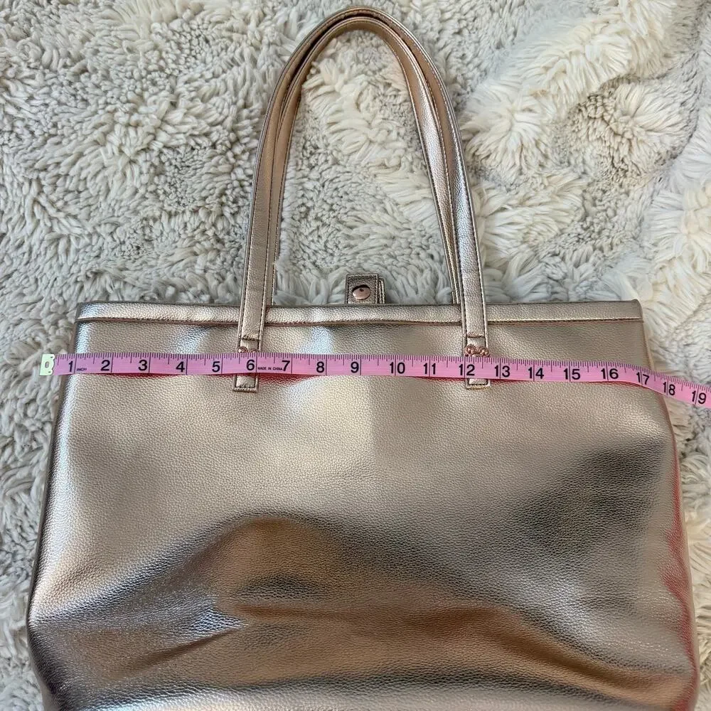 Disney Rose Gold Metallic Minnie Mouse Tote Bag One Size - Picture 8 of 9